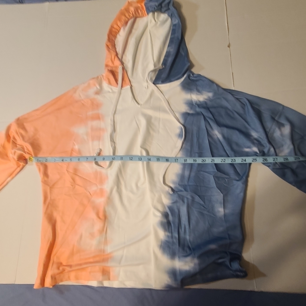 Tie-Dye Comfy Verstile Hooded Womens Sweatshirt NWOT Large No Pockets - Picture 6 of 9
